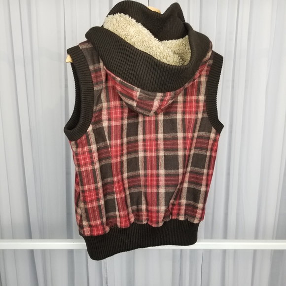 Puff Vest Plaid Womans Miss Me hooded - Picture 2 of 5
